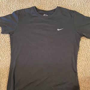 Good condition Nike tops